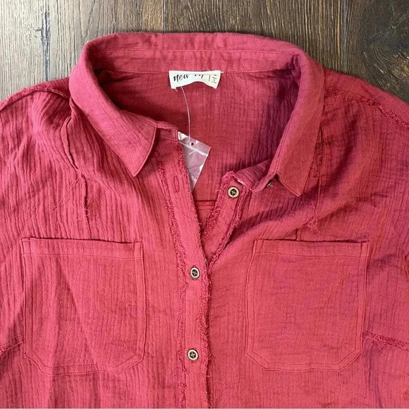🆕 New In Button Down Collared Top SZ MED - Picture 3 of 4